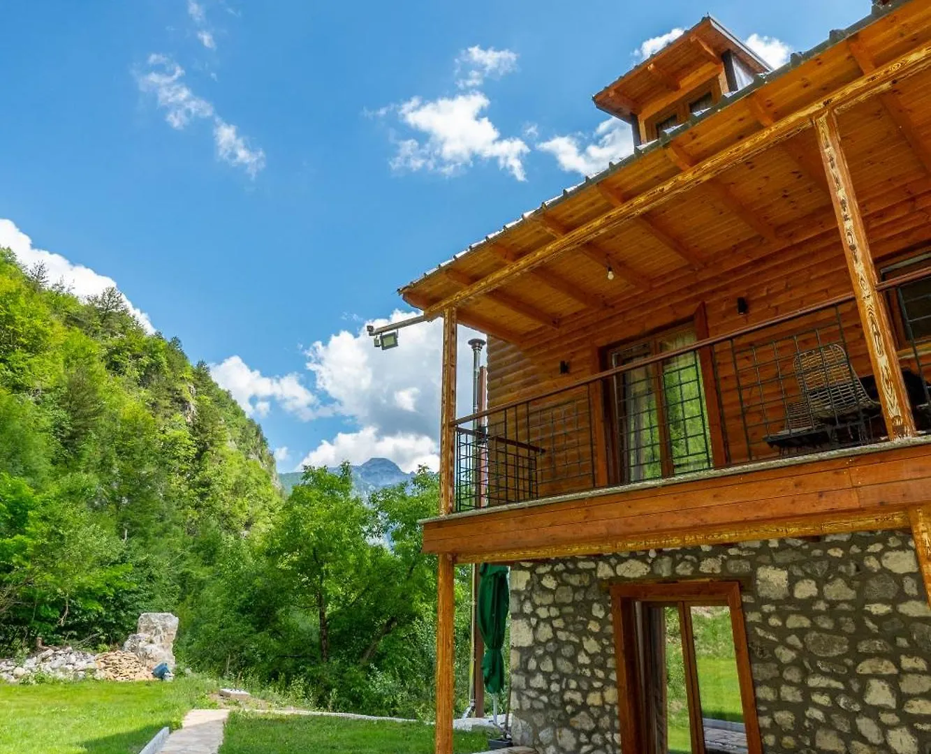 Gegest Hotel Тети 4*,
